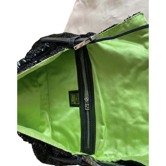 Fendi Baguette Black Beaded Shoulder Bag with Stones in Wave Pattern - Picture 6 of 16